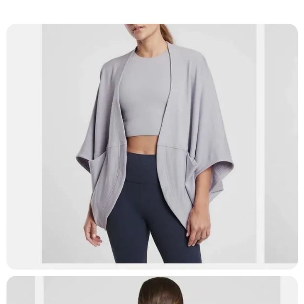 Athleta cocoon wrap LIKE NEW cream color size small
